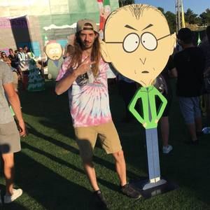 Meet your Posher, Zackari